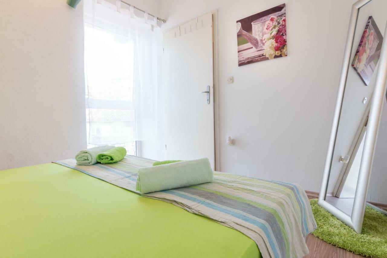 Apartment Ivana Makarska Buitenkant foto