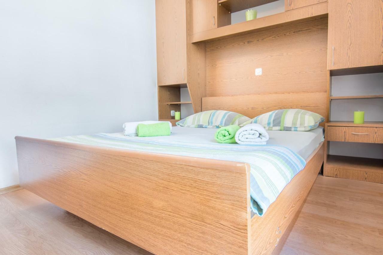 Apartment Ivana Makarska Buitenkant foto